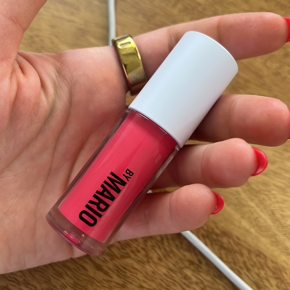 Makeup by Mario hydrating super shine lip gloss Watermelon - Picture 7 of 7